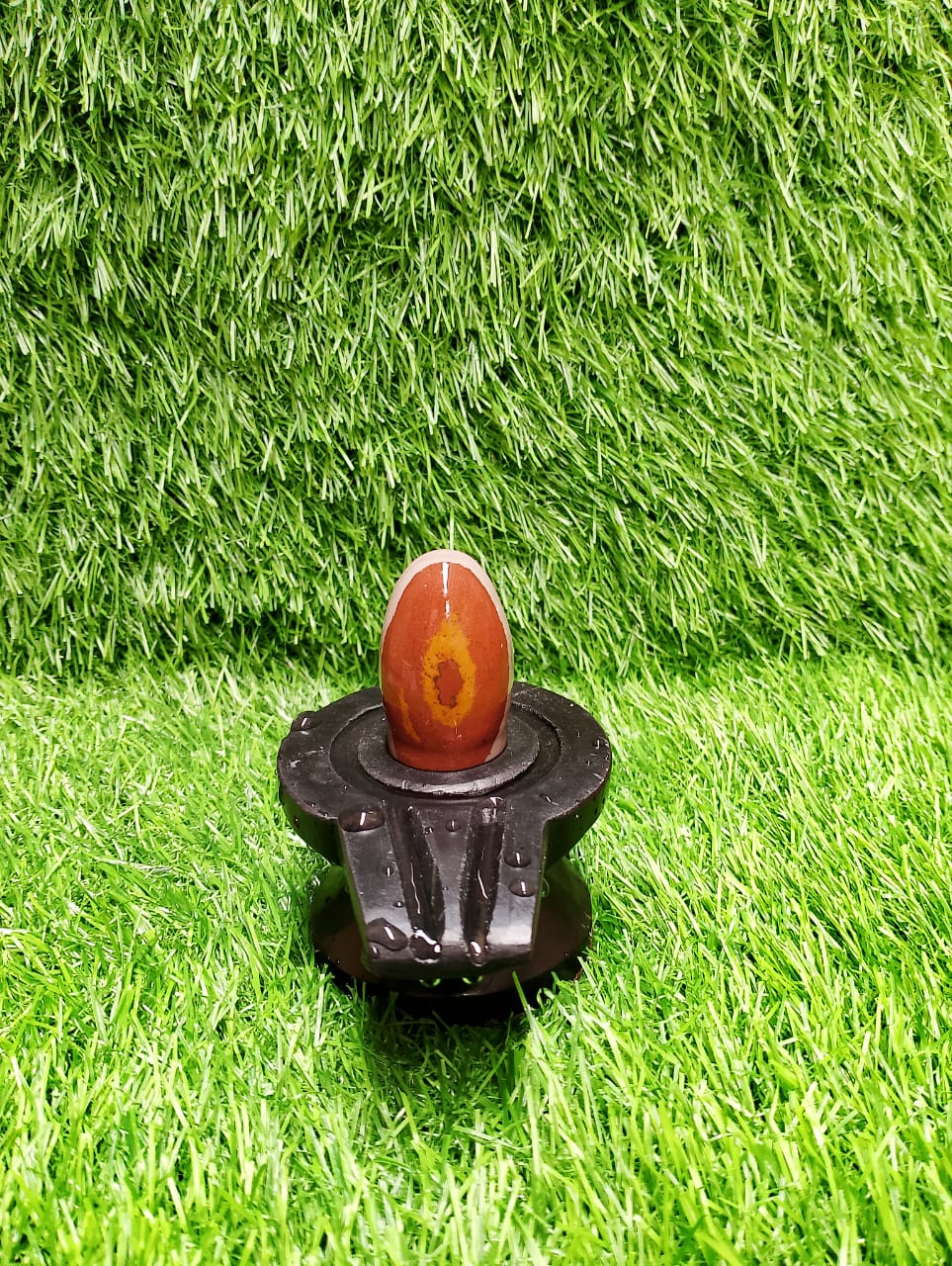 Tilakdhari Narmadeshwar Shivling
